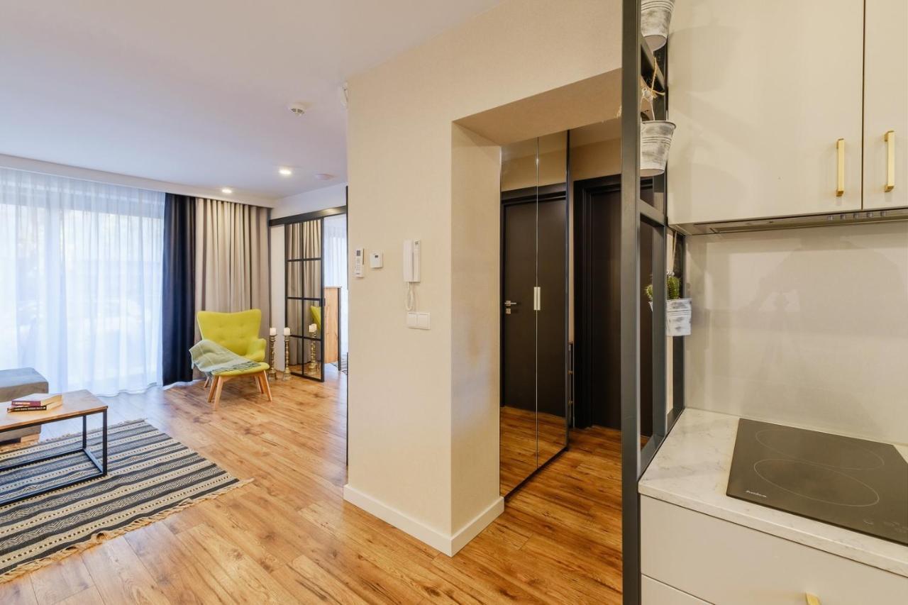 Rezydencja Ornak 5 - Stylowe Apartamenty Z Balkonami I Jacuzzi, 5 Min Pieszo Do Krupowek, Izby Podhalanskie Zakopane Bagian luar foto