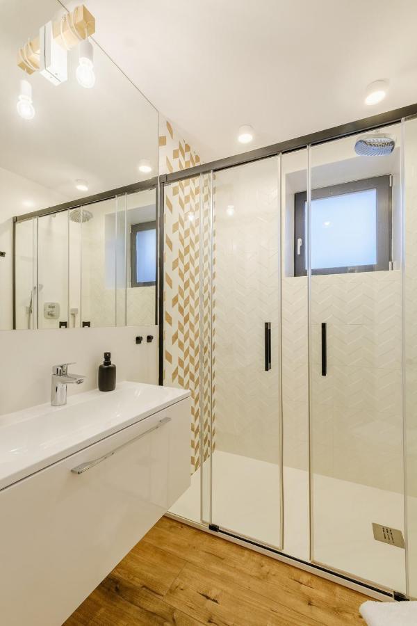 Rezydencja Ornak 5 - Stylowe Apartamenty Z Balkonami I Jacuzzi, 5 Min Pieszo Do Krupowek, Izby Podhalanskie Zakopane Bagian luar foto
