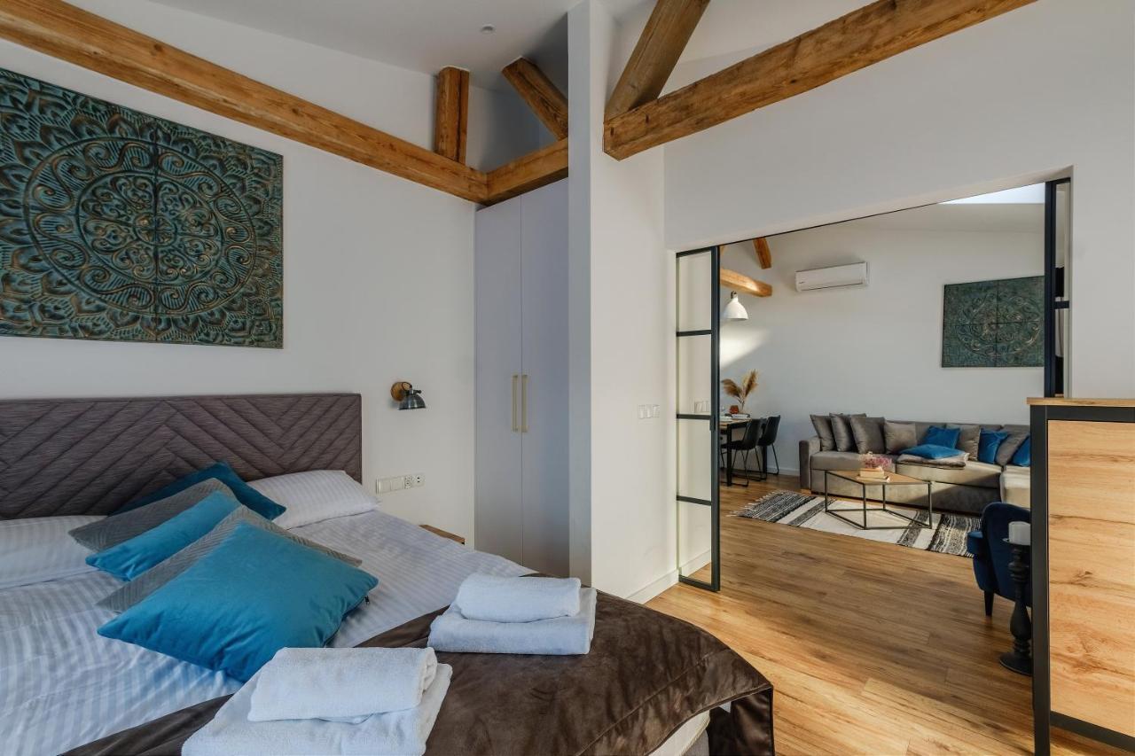 Rezydencja Ornak 5 - Stylowe Apartamenty Z Balkonami I Jacuzzi, 5 Min Pieszo Do Krupowek, Izby Podhalanskie Zakopane Bagian luar foto