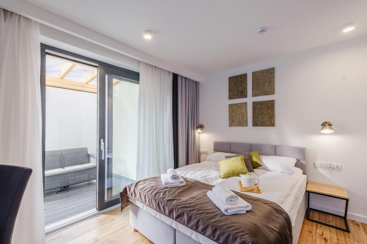 Rezydencja Ornak 5 - Stylowe Apartamenty Z Balkonami I Jacuzzi, 5 Min Pieszo Do Krupowek, Izby Podhalanskie Zakopane Bagian luar foto