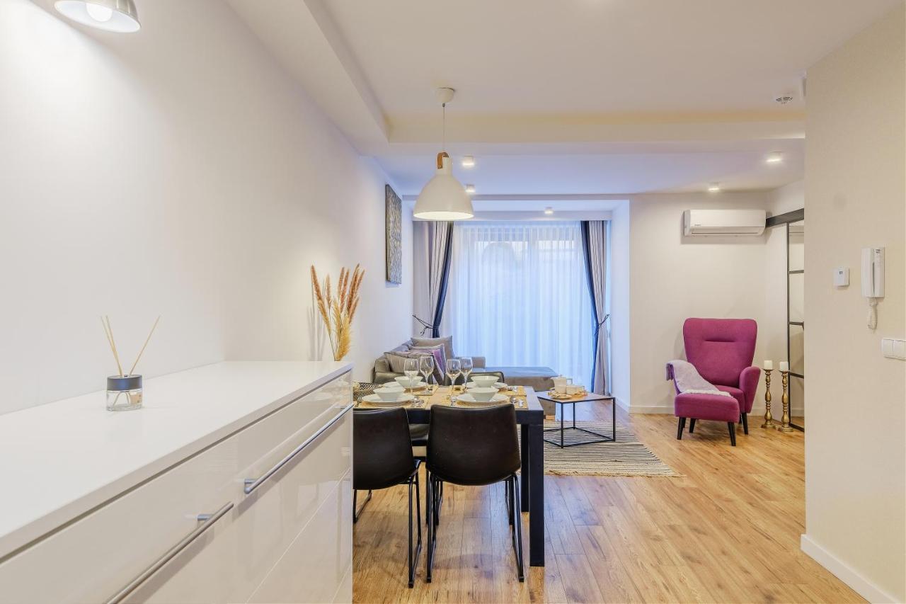 Rezydencja Ornak 5 - Stylowe Apartamenty Z Balkonami I Jacuzzi, 5 Min Pieszo Do Krupowek, Izby Podhalanskie Zakopane Bagian luar foto