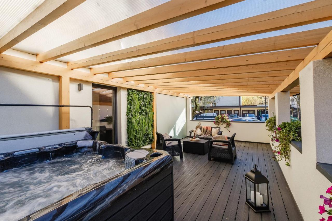Rezydencja Ornak 5 - Stylowe Apartamenty Z Balkonami I Jacuzzi, 5 Min Pieszo Do Krupowek, Izby Podhalanskie Zakopane Bagian luar foto